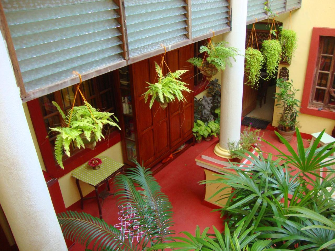 Patricia Guest House Пондичери Екстериор снимка