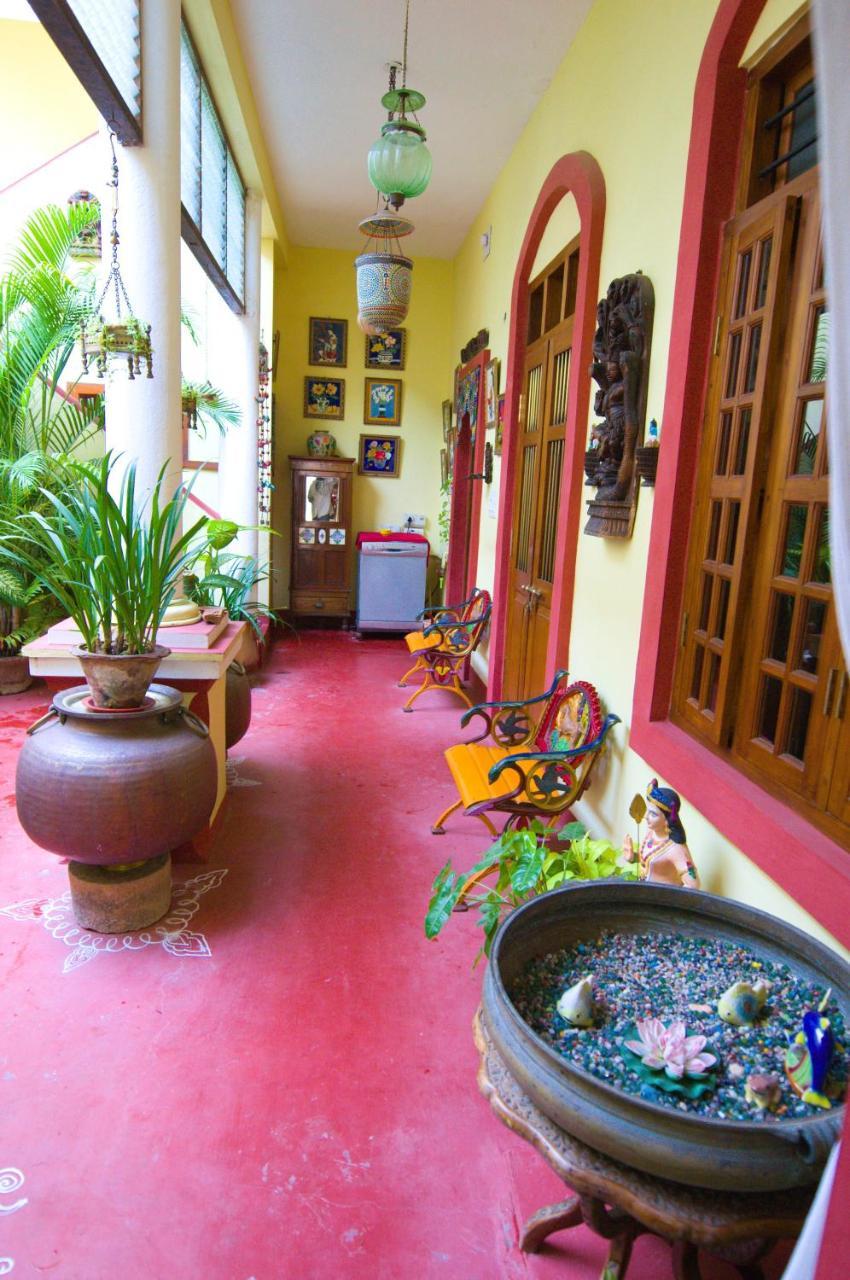 Patricia Guest House Пондичери Екстериор снимка